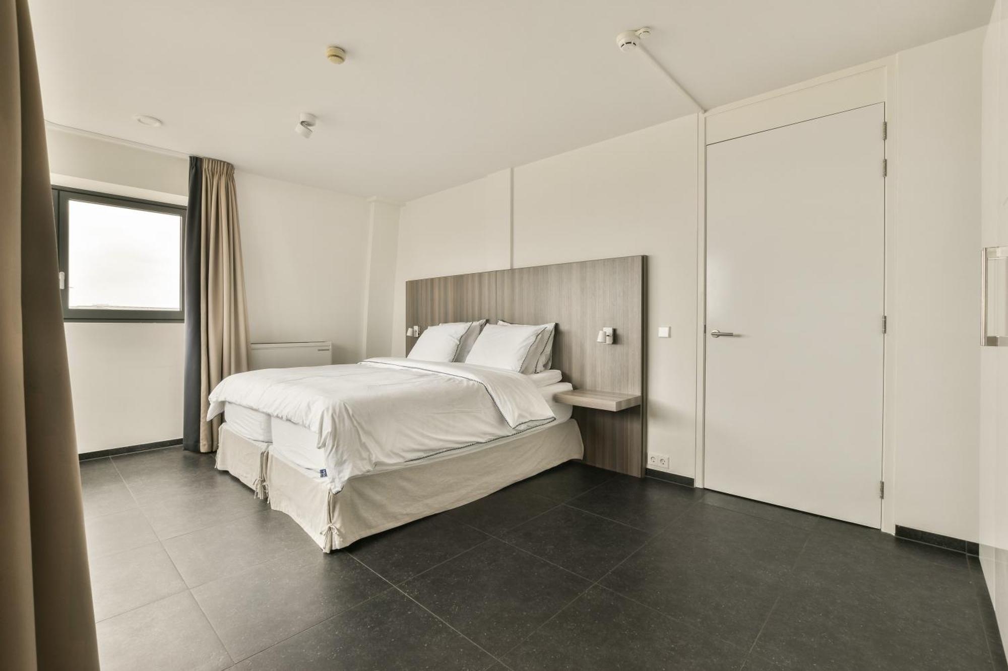 Appartement Met Frontaal Zeezicht In Блумендал Экстерьер фото