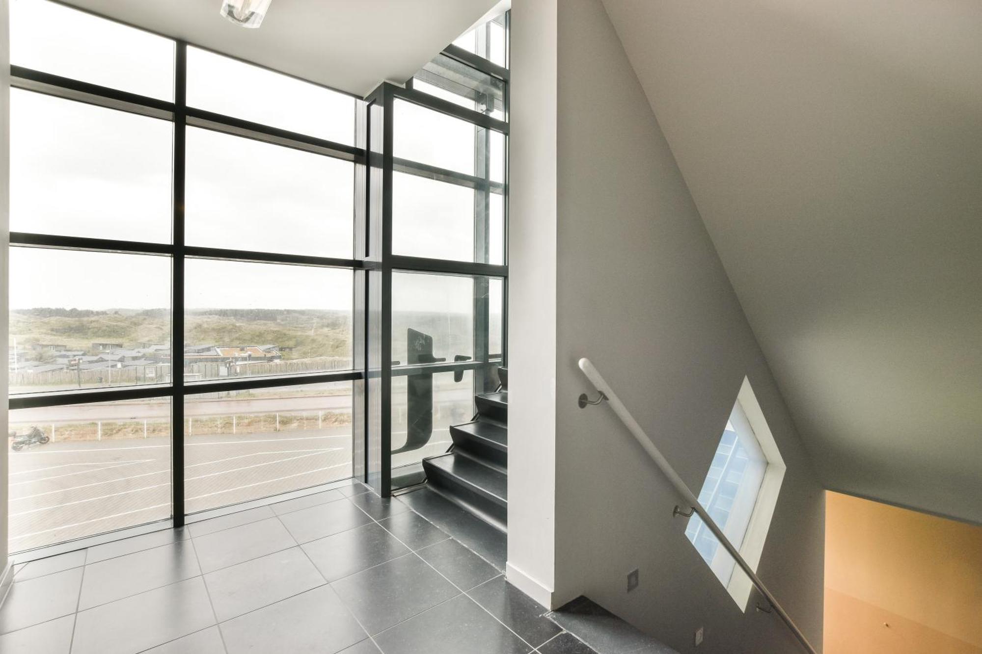 Appartement Met Frontaal Zeezicht In Блумендал Экстерьер фото