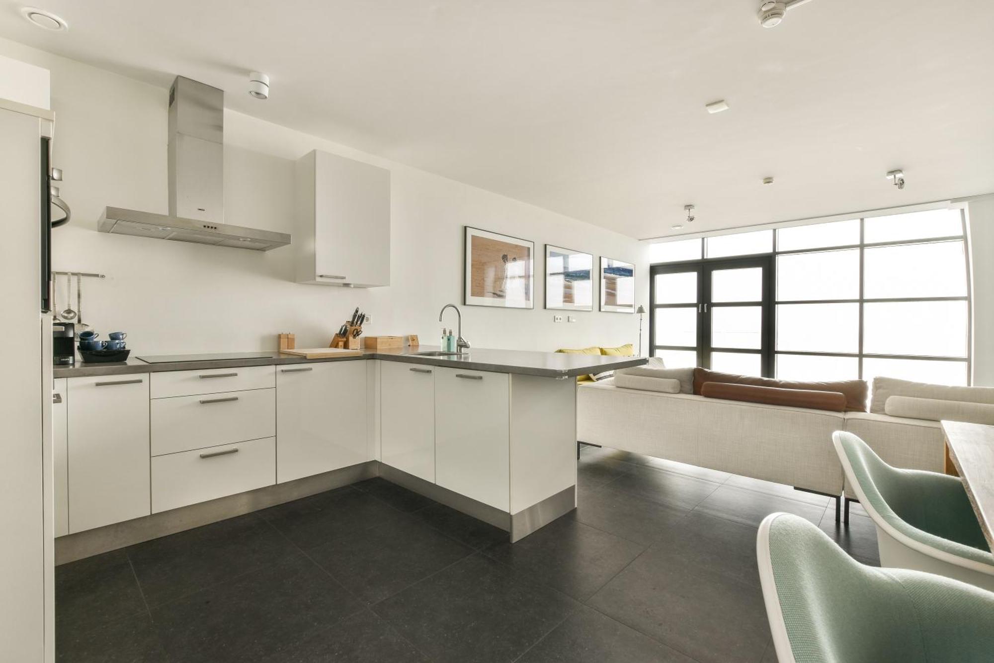 Appartement Met Frontaal Zeezicht In Блумендал Экстерьер фото